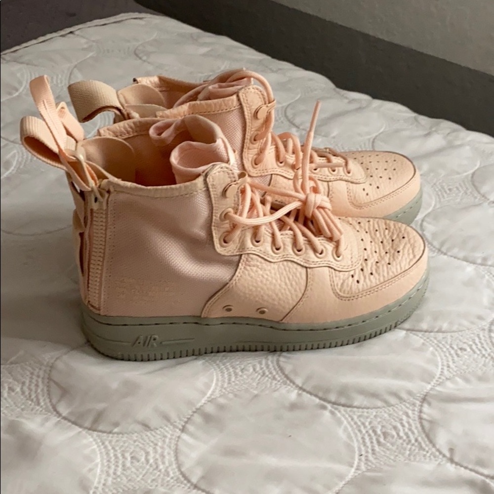 Nike high air force 1